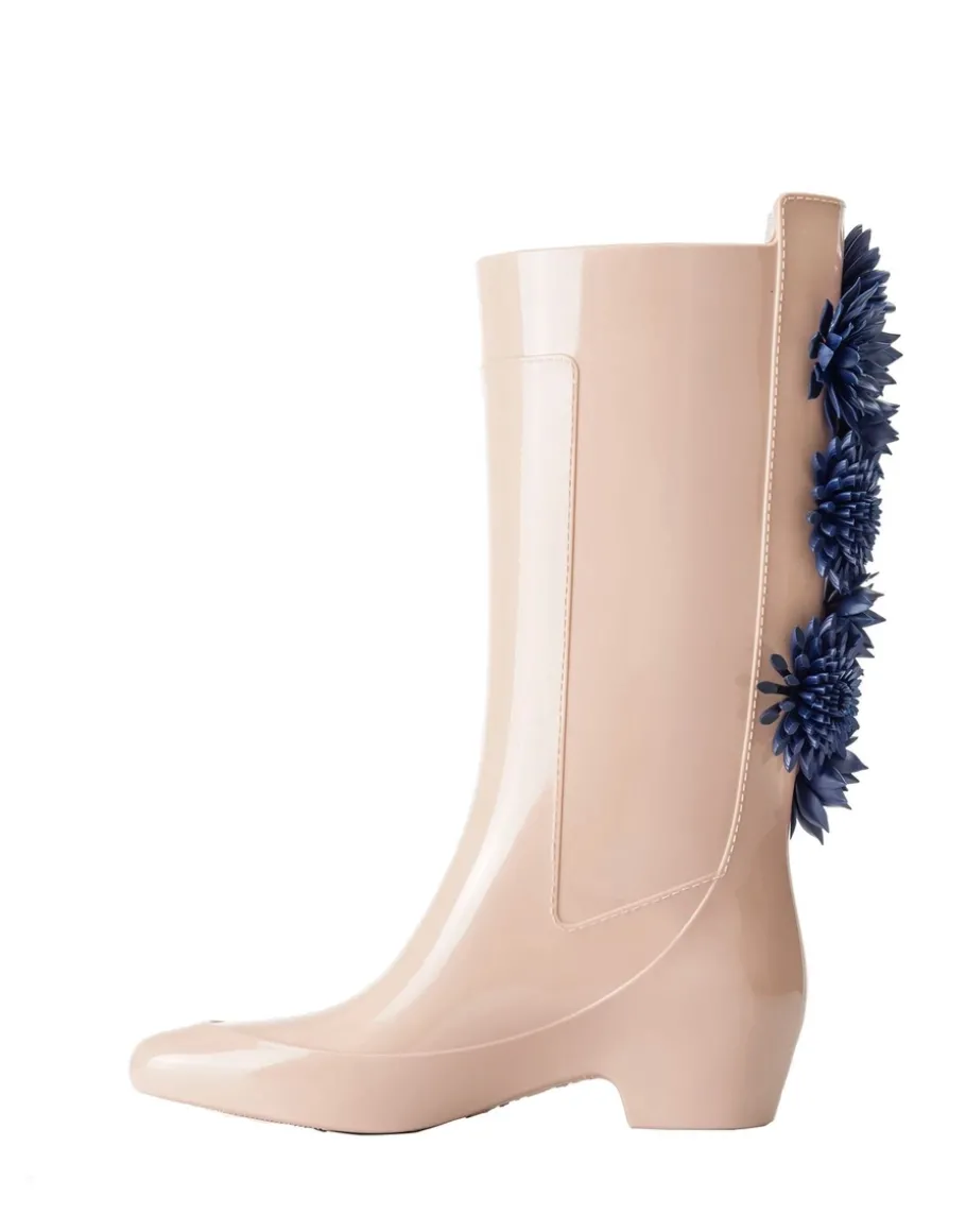 Barbarella flowers